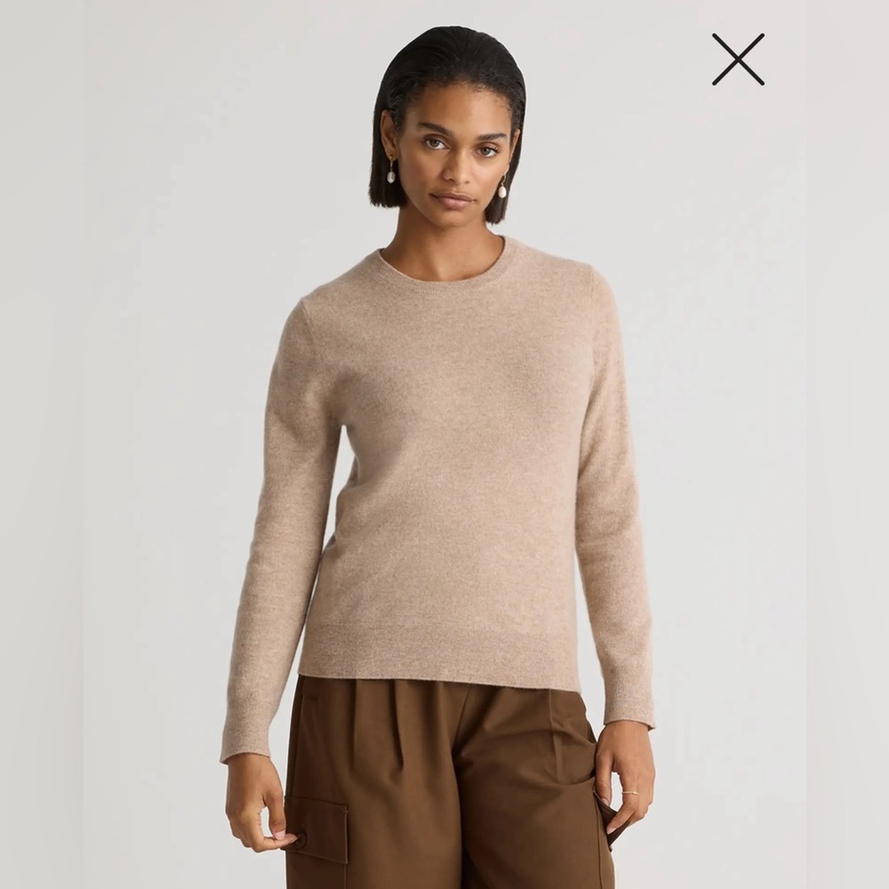 Quince Mongolian Washable Cashmere Crew Sweater, Oatmeal Color, Size Medium